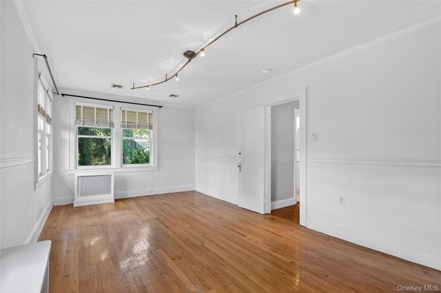 90 Mackey Avenue, Port Washington, NY 11050