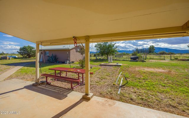 1671 N ARABIAN Lane, Cochise, AZ 85606