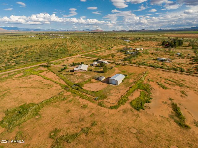 1671 N ARABIAN Lane, Cochise, AZ 85606