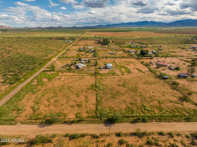 1671 N ARABIAN Lane, Cochise, AZ 85606