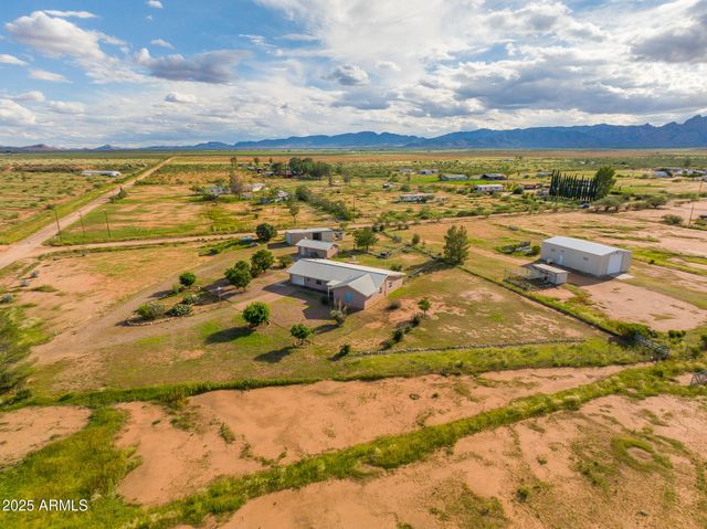 1671 N ARABIAN Lane, Cochise, AZ 85606