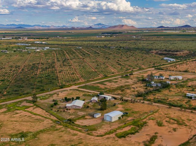 1671 N ARABIAN Lane, Cochise, AZ 85606