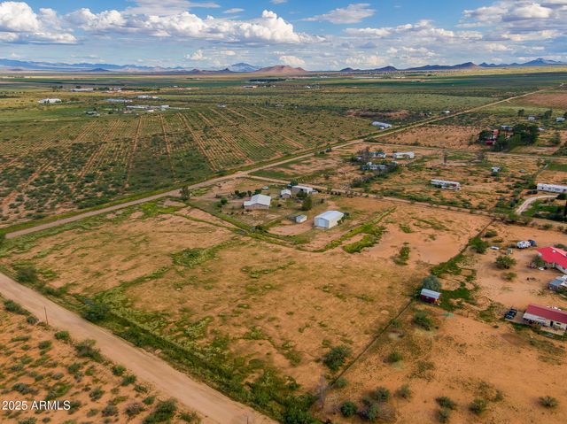 1671 N ARABIAN Lane, Cochise, AZ 85606