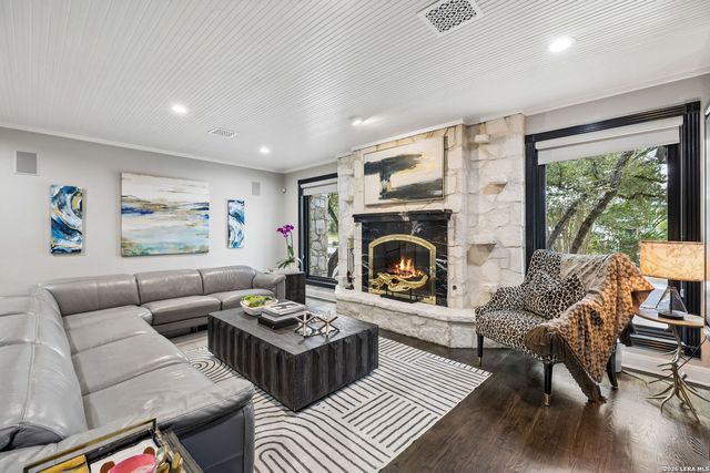 5 Whitechurch Lane, San Antonio, TX 78257