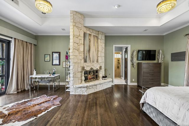 5 Whitechurch Lane, San Antonio, TX 78257