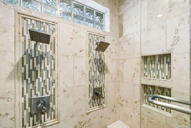 5 Whitechurch Lane, San Antonio, TX 78257