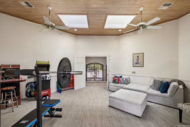 5 Whitechurch Lane, San Antonio, TX 78257
