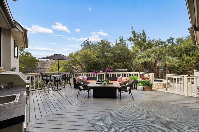 5 Whitechurch Lane, San Antonio, TX 78257