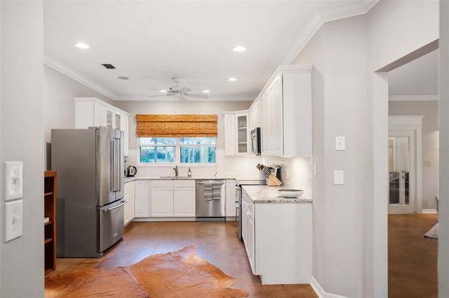 8120 NW 48TH LANE, Ocala, FL 34482