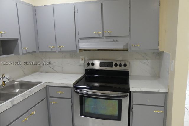 8130 NW 14th Ct, Miami, FL 33147