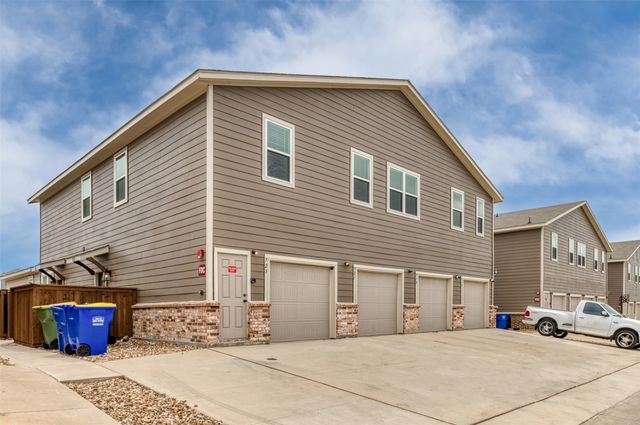 723 Wheatfield Drive, Venus, TX 76084