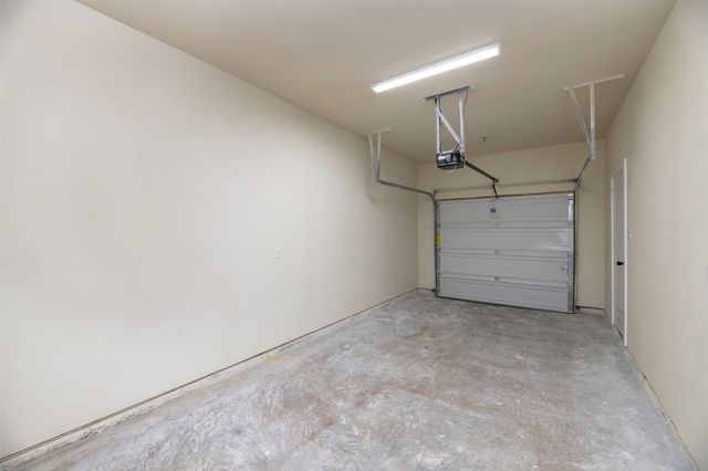 723 Wheatfield Drive, Venus, TX 76084