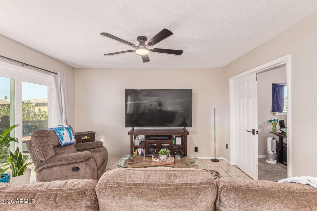 286 W Palomino Drive 104, Chandler, AZ 85225 — photo 3