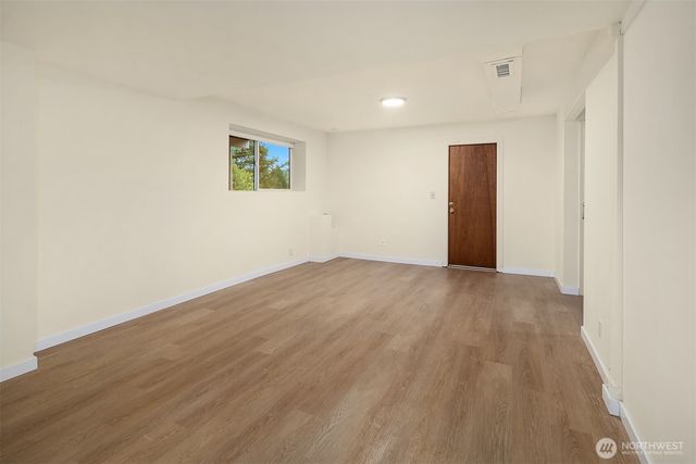 2814 129th Avenue SE, Bellevue, WA 98005