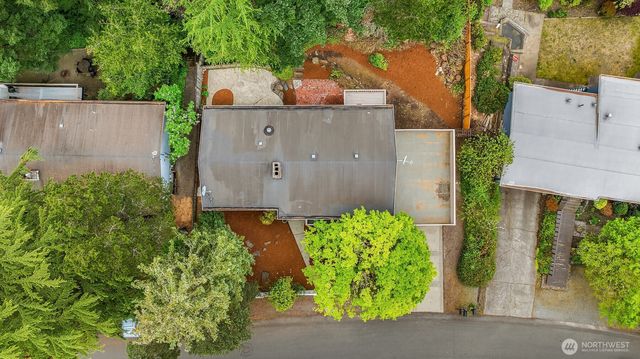2814 129th Avenue SE, Bellevue, WA 98005