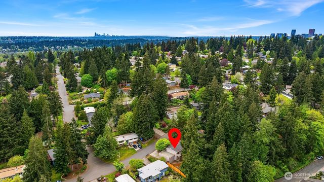 2814 129th Avenue SE, Bellevue, WA 98005