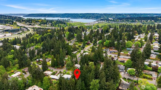 2814 129th Avenue SE, Bellevue, WA 98005