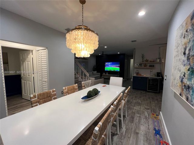1140 Cliffrose St 1140, Hollywood, FL 33019