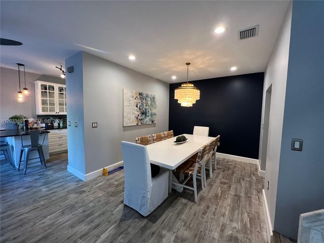 1140 Cliffrose St 1140, Hollywood, FL 33019