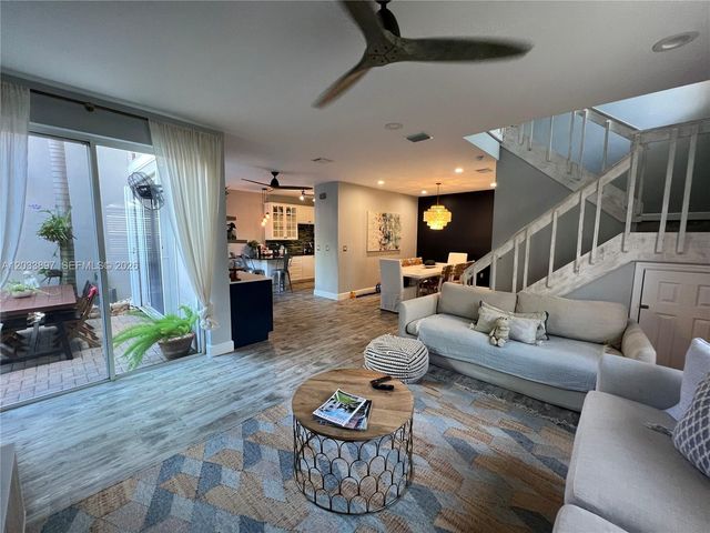 1140 Cliffrose St 1140, Hollywood, FL 33019
