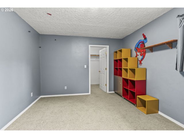 32215 Nw EAGLE CREST Dr, Ridgefield, WA 98642