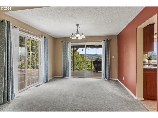 32215 Nw EAGLE CREST Dr, Ridgefield, WA 98642