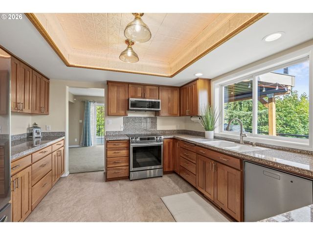 32215 Nw EAGLE CREST Dr, Ridgefield, WA 98642