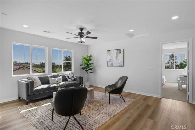 5613 Levanto, Bakersfield, CA 93306