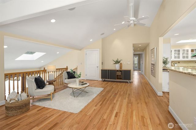 10710 NE 190th Street, Bothell, WA 98011