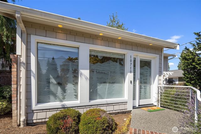 10710 NE 190th Street, Bothell, WA 98011