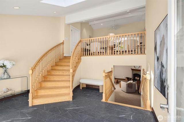 10710 NE 190th Street, Bothell, WA 98011