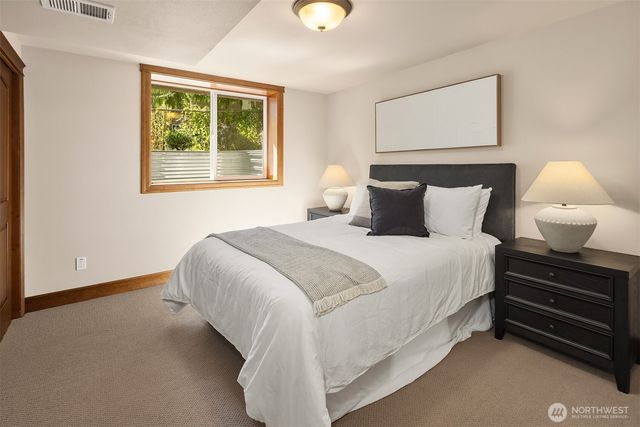 10710 NE 190th Street, Bothell, WA 98011