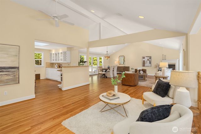 10710 NE 190th Street, Bothell, WA 98011