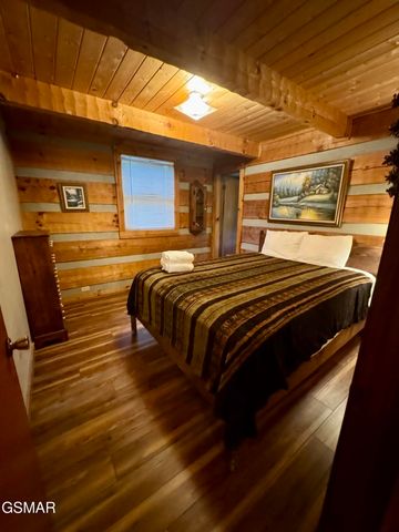 2340 Avon Circle, Sevierville, TN 37876