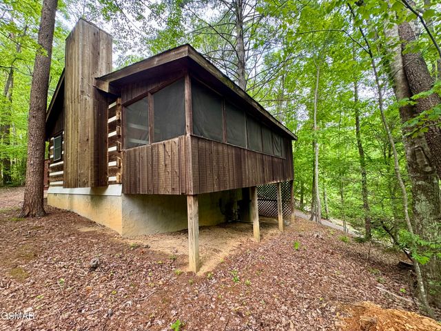 2340 Avon Circle, Sevierville, TN 37876