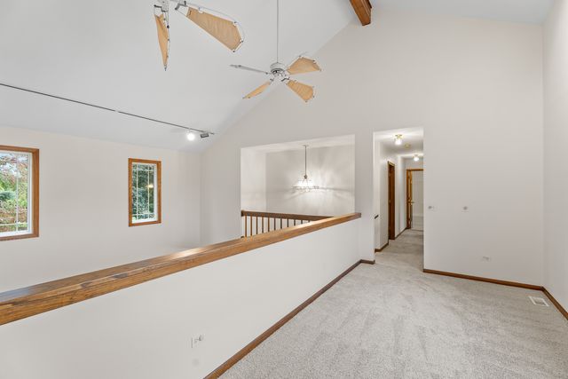 1914 Spring Dale Drive, Spring Grove, IL 60081