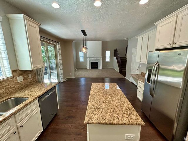 13144 S BRICKSHIRE LN, Herriman, UT 84096
