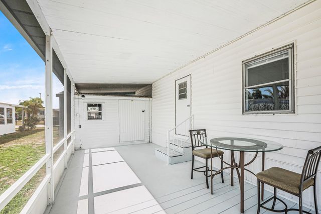 8301 SE Skylark Avenue, Hobe Sound, FL 33455