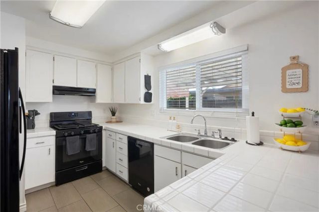 1478 Dyer, Corona, CA 92882