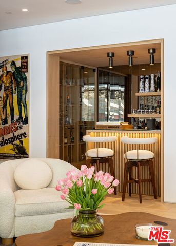 9509 Heather Road, Beverly Hills, CA 90210