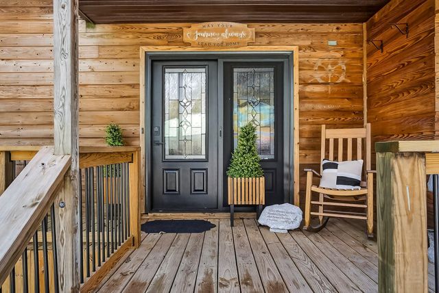 3378 Warner Road, Crane, MO 65633