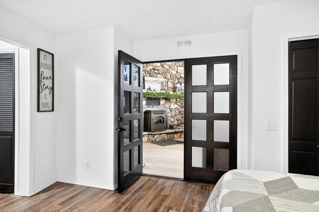 3378 Warner Road, Crane, MO 65633