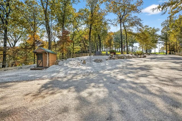 3378 Warner Road, Crane, MO 65633