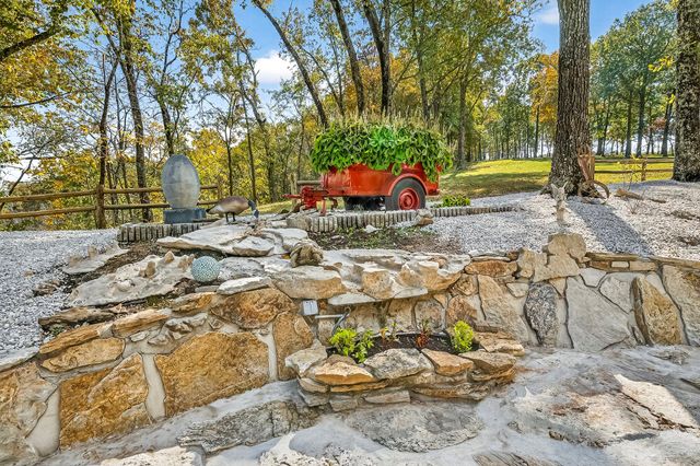 3378 Warner Road, Crane, MO 65633