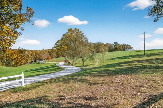 3378 Warner Road, Crane, MO 65633