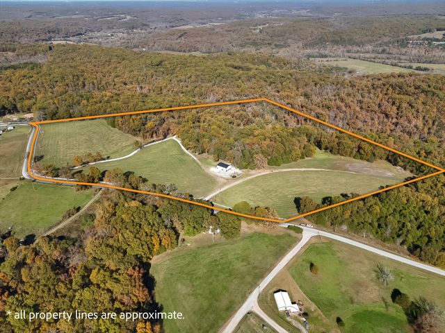 3378 Warner Road, Crane, MO 65633