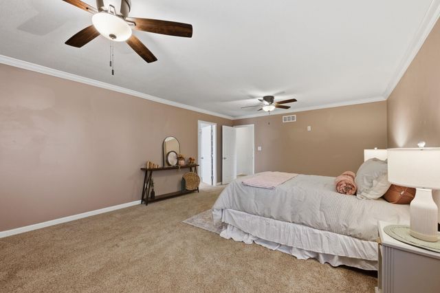 310 S Herschel Ave, Wichita, KS 67209