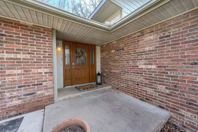 310 S Herschel Ave, Wichita, KS 67209