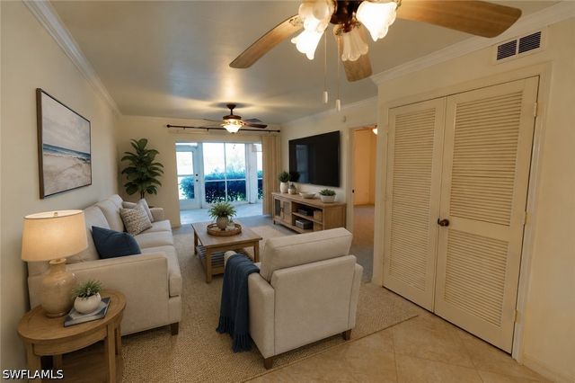 1015 Mainsail DR 103, Naples, FL 34114