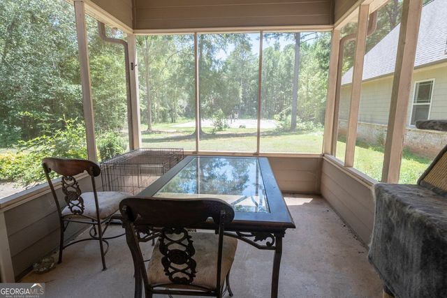 155 Chantilly Lane, Fayetteville, GA 30215